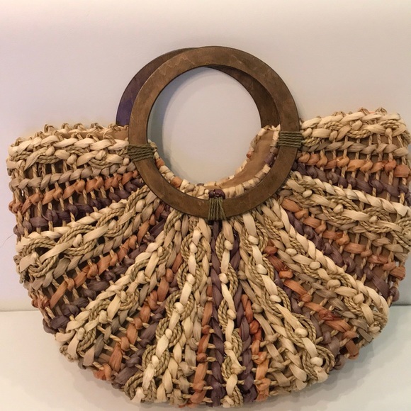 Handbags - 🚫SOLD🚫 Straw Neutral Woven Bag